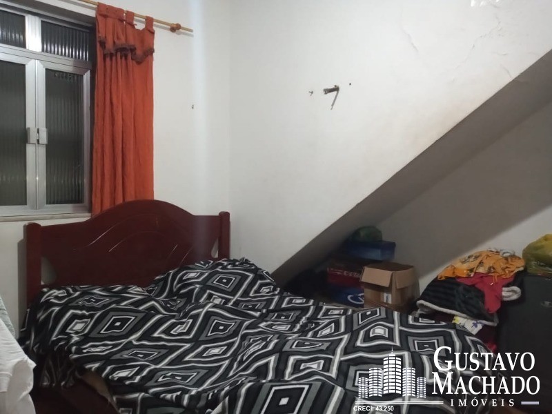 Casa à venda com 4 quartos, 120m² - Foto 14