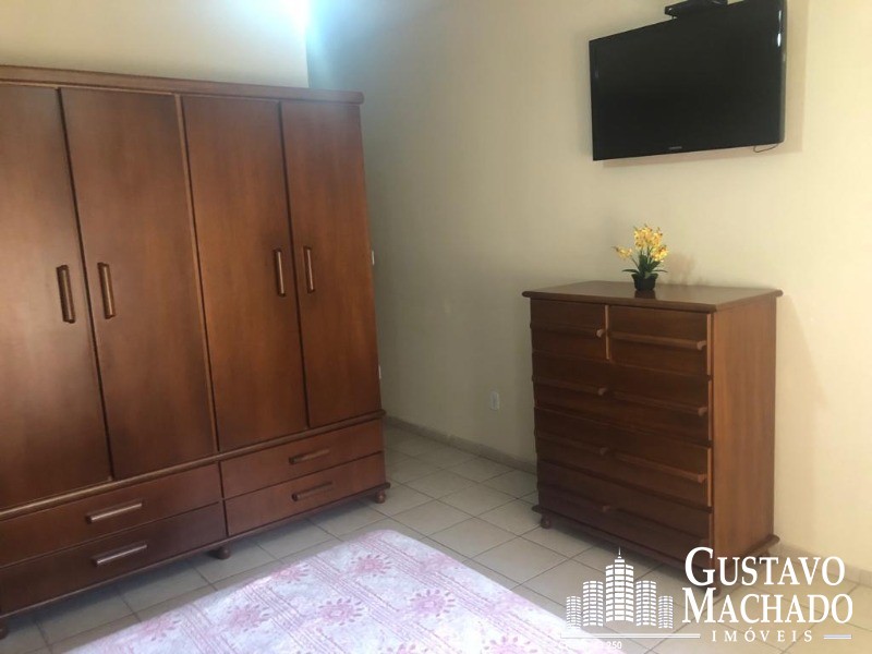 Casa à venda com 3 quartos, 214m² - Foto 8