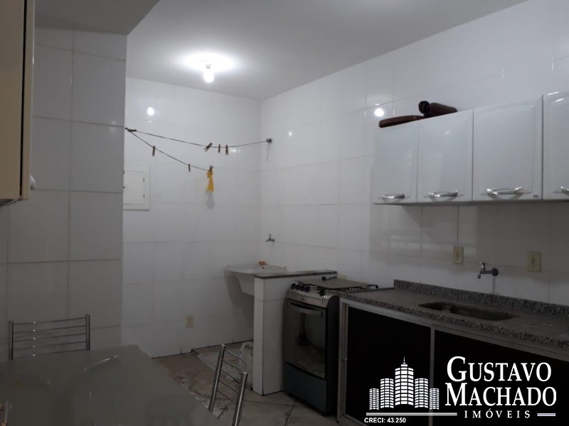 Apartamento à venda com 2 quartos, 72m² - Foto 7