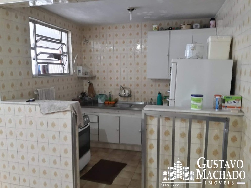 Casa à venda com 3 quartos, 350m² - Foto 1