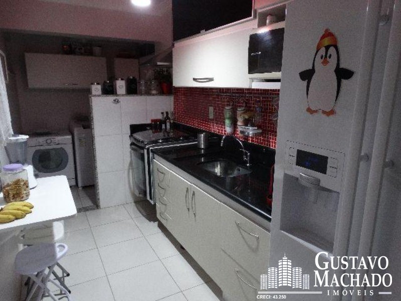 Apartamento à venda com 2 quartos, 70m² - Foto 6