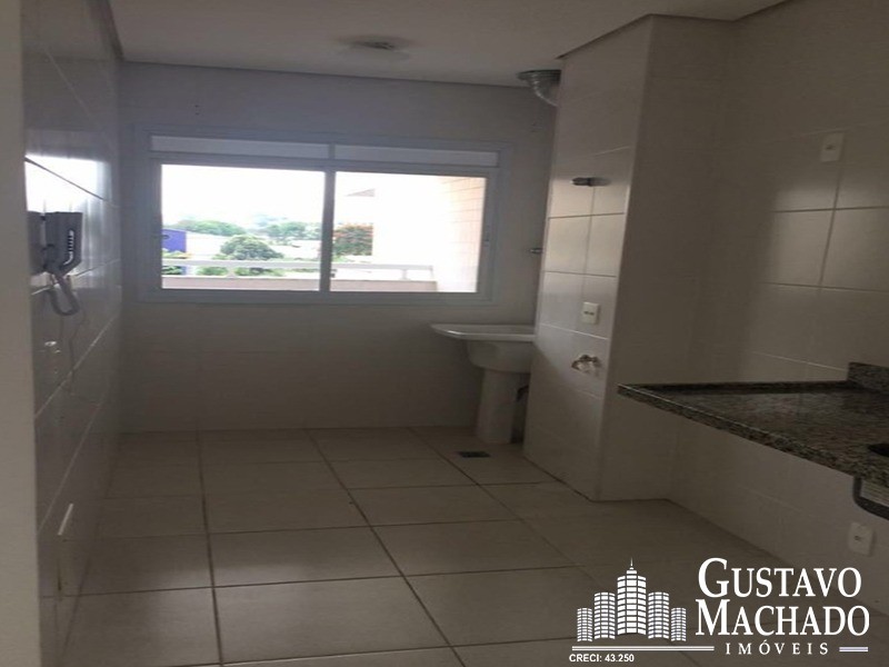 Apartamento à venda com 2 quartos, 68m² - Foto 5