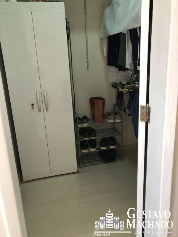 Apartamento à venda com 4 quartos, 194m² - Foto 8