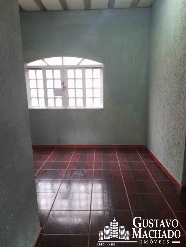 Casa à venda com 2 quartos, 1m² - Foto 14