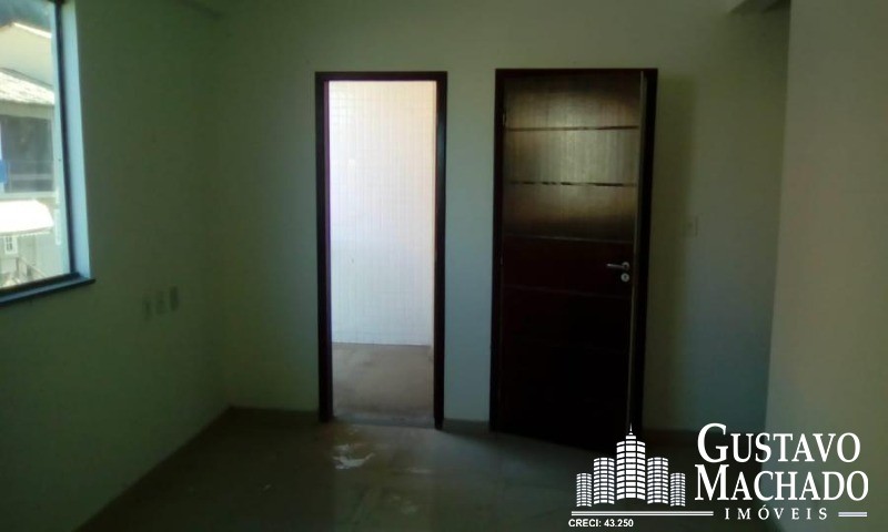 Apartamento à venda com 2 quartos, 70m² - Foto 2