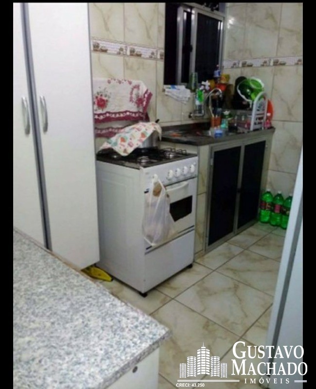 Apartamento à venda com 2 quartos, 44m² - Foto 2