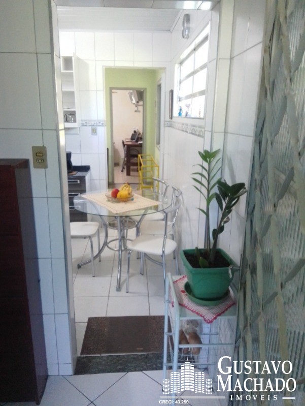 Chácara à venda com 2 quartos, 201m² - Foto 15