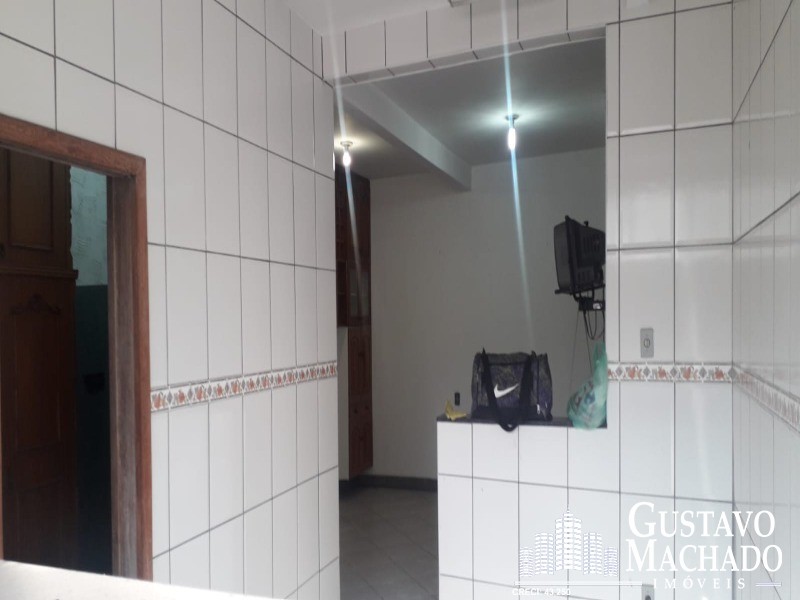 Casa à venda com 2 quartos, 110m² - Foto 12