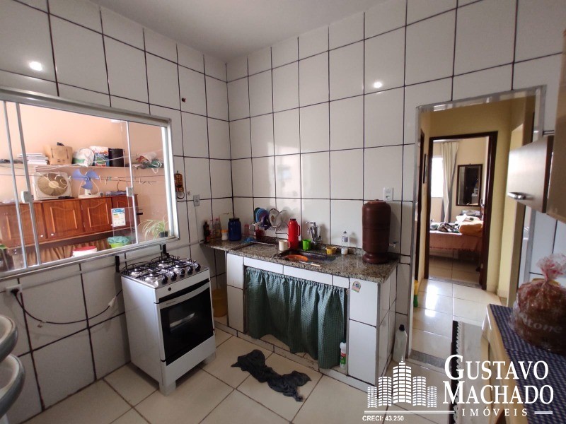 Casa à venda com 2 quartos, 105m² - Foto 17