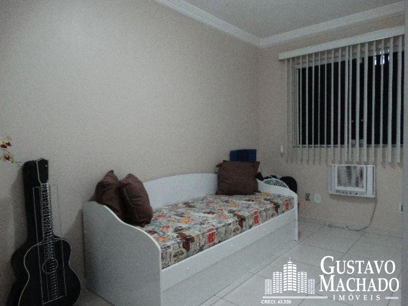 Apartamento à venda com 2 quartos, 70m² - Foto 4