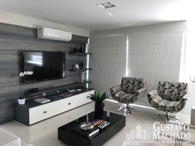 Apartamento à venda com 2 quartos, 130m² - Foto 1