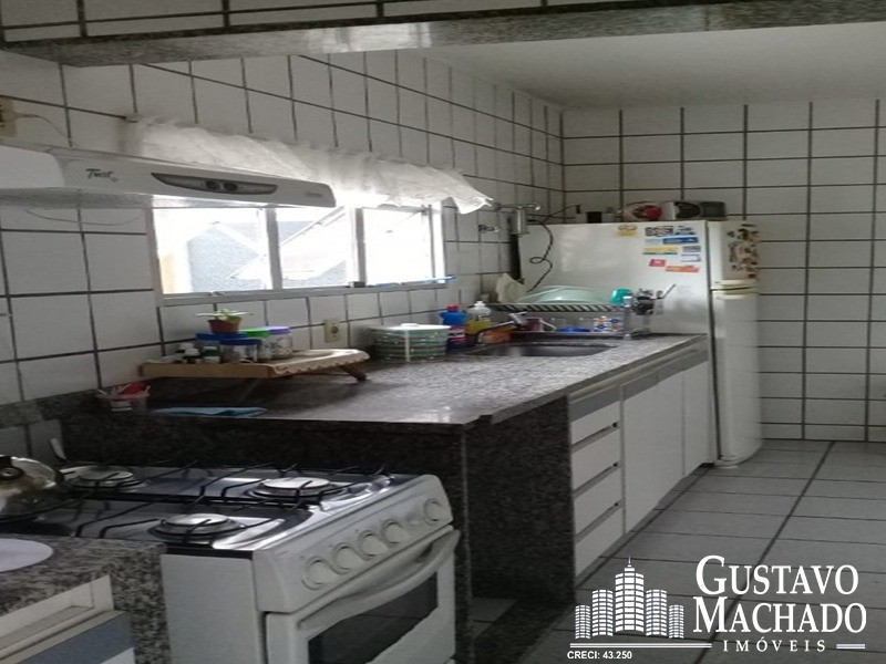 Apartamento à venda com 3 quartos, 140m² - Foto 5