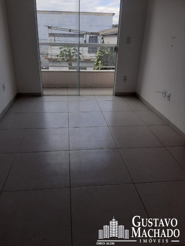 Apartamento à venda com 2 quartos, 70m² - Foto 4