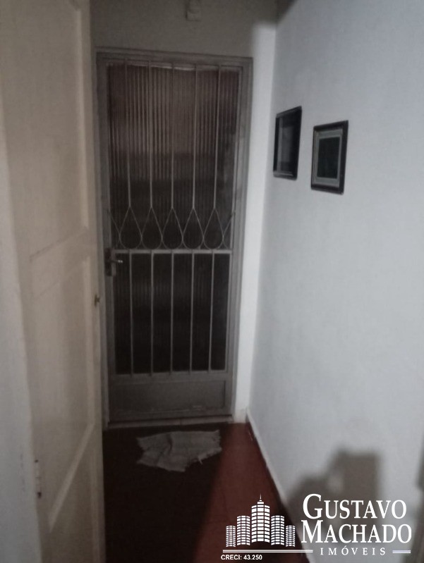 Casa à venda com 4 quartos, 120m² - Foto 11