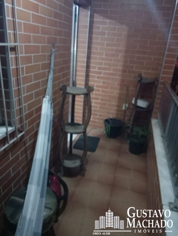 Casa à venda com 4 quartos, 120m² - Foto 19