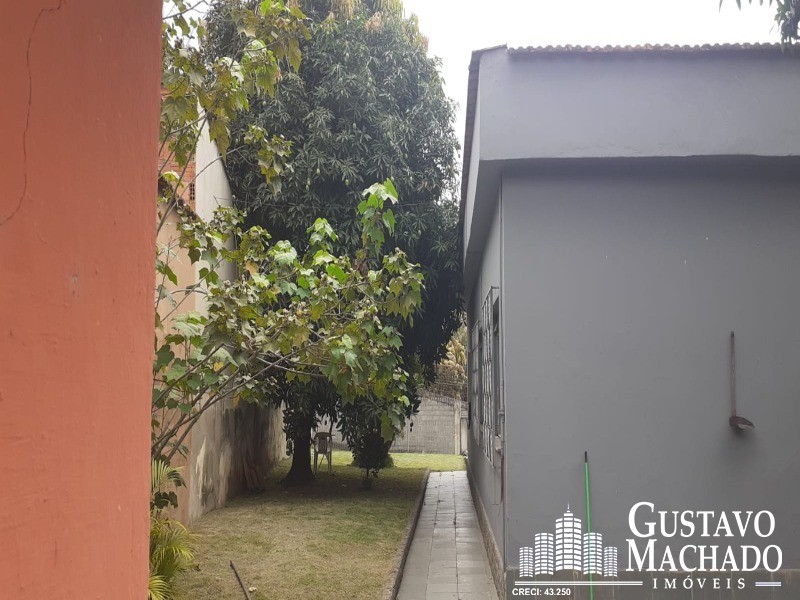 Casa à venda com 4 quartos, 864m² - Foto 35