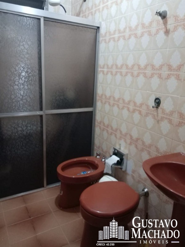 Casa à venda com 4 quartos, 120m² - Foto 9