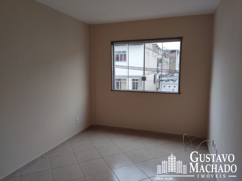 Apartamento à venda com 2 quartos, 70m² - Foto 4