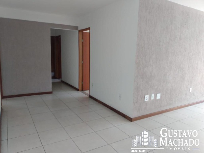 Apartamento à venda com 3 quartos, 109m² - Foto 2