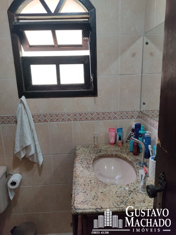 Casa à venda com 2 quartos, 108m² - Foto 13