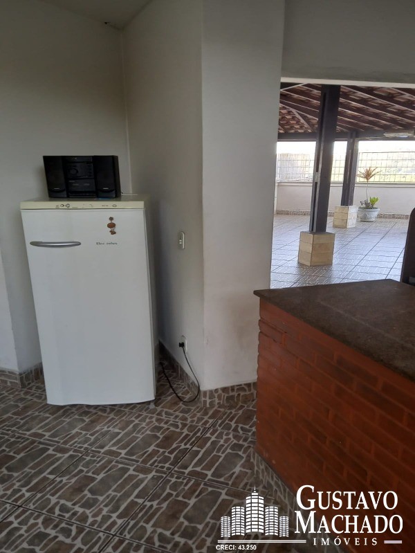 Apartamento à venda com 3 quartos, 95m² - Foto 18