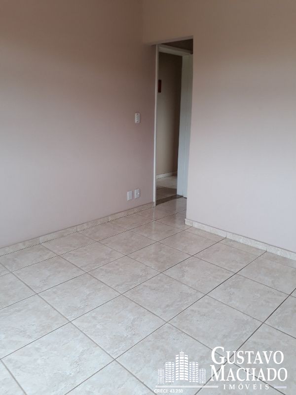 Apartamento à venda com 3 quartos, 87m² - Foto 12