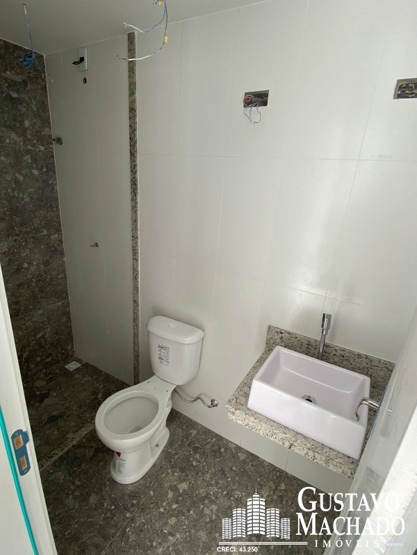 Apartamento à venda com 2 quartos, 64m² - Foto 5