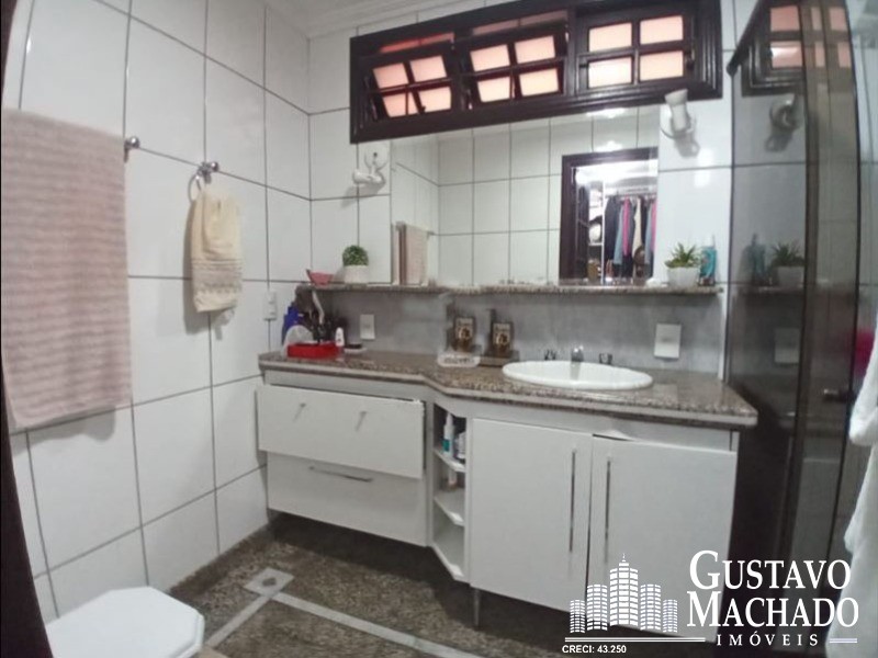 Casa à venda com 3 quartos, 230m² - Foto 19