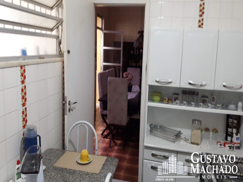 Casa à venda com 4 quartos, 360m² - Foto 11