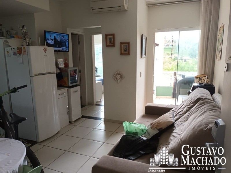 Apartamento à venda com 1 quarto, 50m² - Foto 2