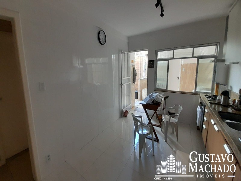 Casa à venda com 3 quartos, 200m² - Foto 19