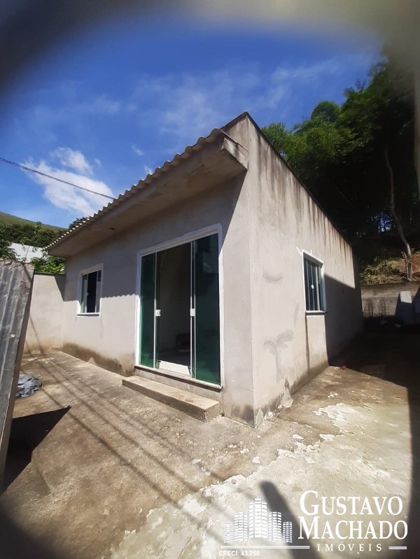 Casa à venda com 2 quartos - Foto 1