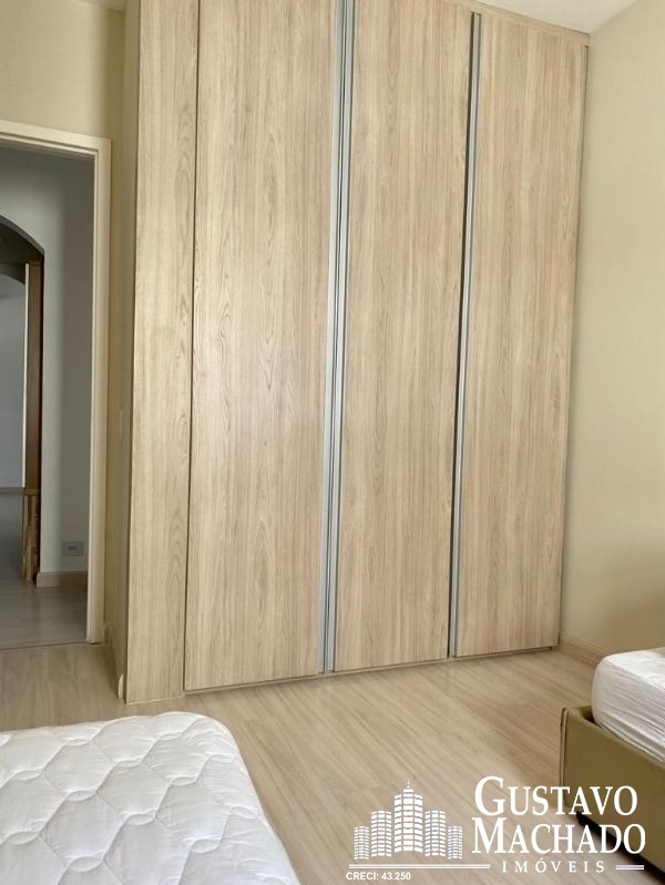 Casa à venda com 5 quartos, 300m² - Foto 16