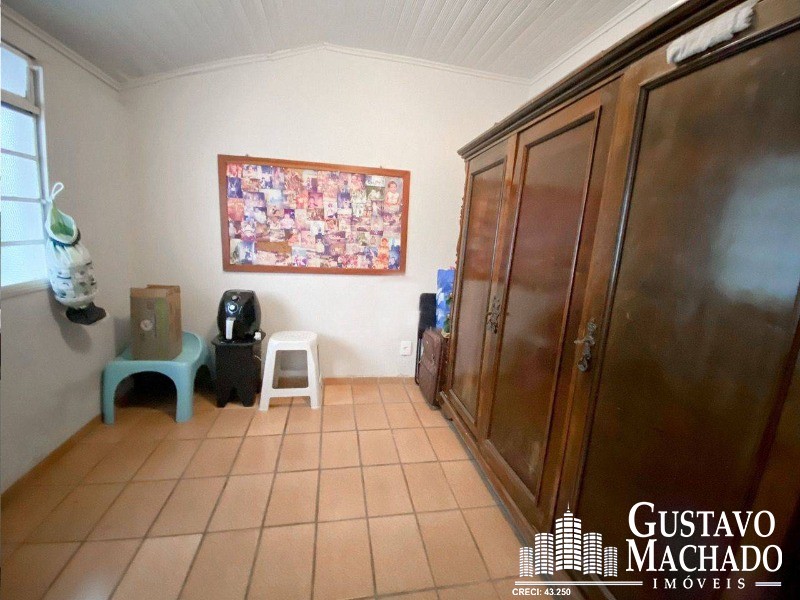 Casa à venda com 3 quartos, 313m² - Foto 21