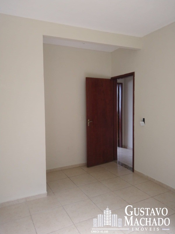 Casa à venda com 2 quartos, 83m² - Foto 17