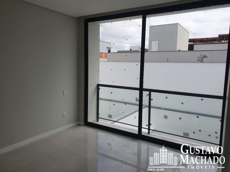 Casa à venda com 3 quartos, 174m² - Foto 8