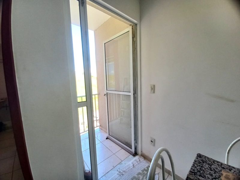 Apartamento à venda com 2 quartos, 44m² - Foto 8