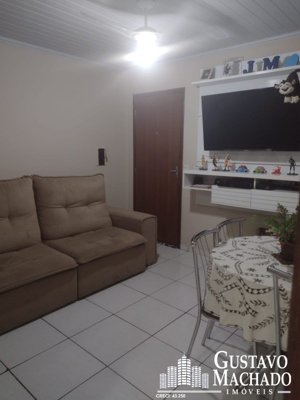 Apartamento à venda com 2 quartos, 46m² - Foto 2