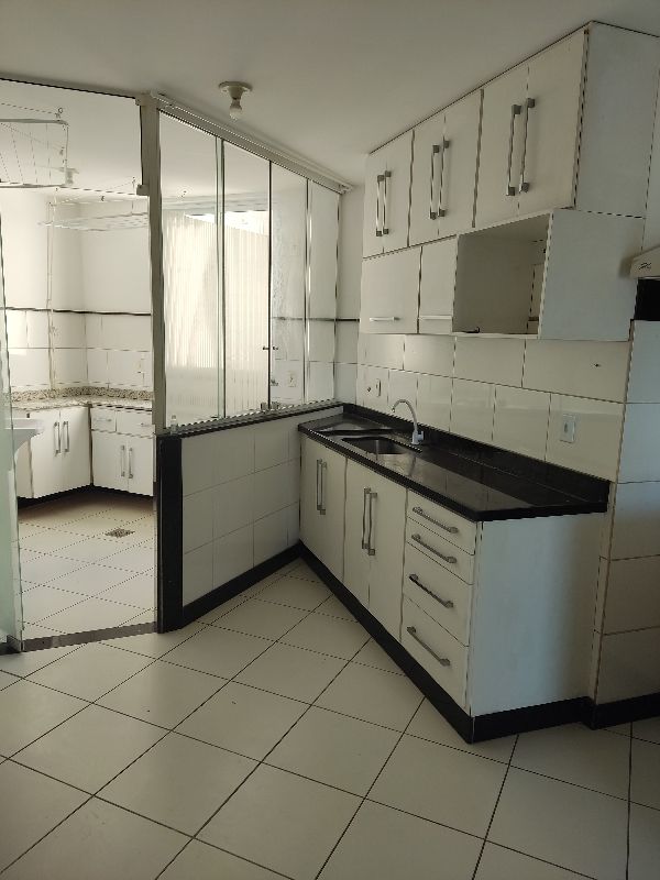 Apartamento à venda com 3 quartos, 98m² - Foto 13