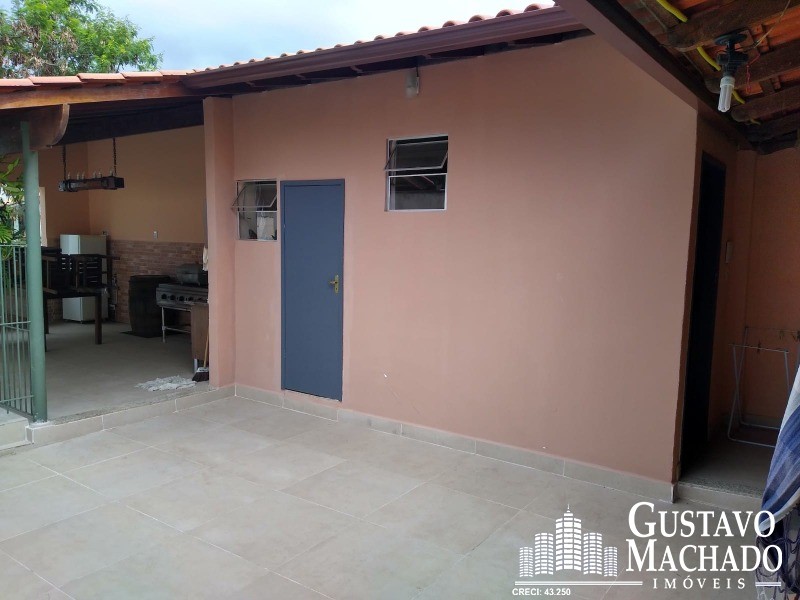 Casa à venda com 3 quartos, 200m² - Foto 11