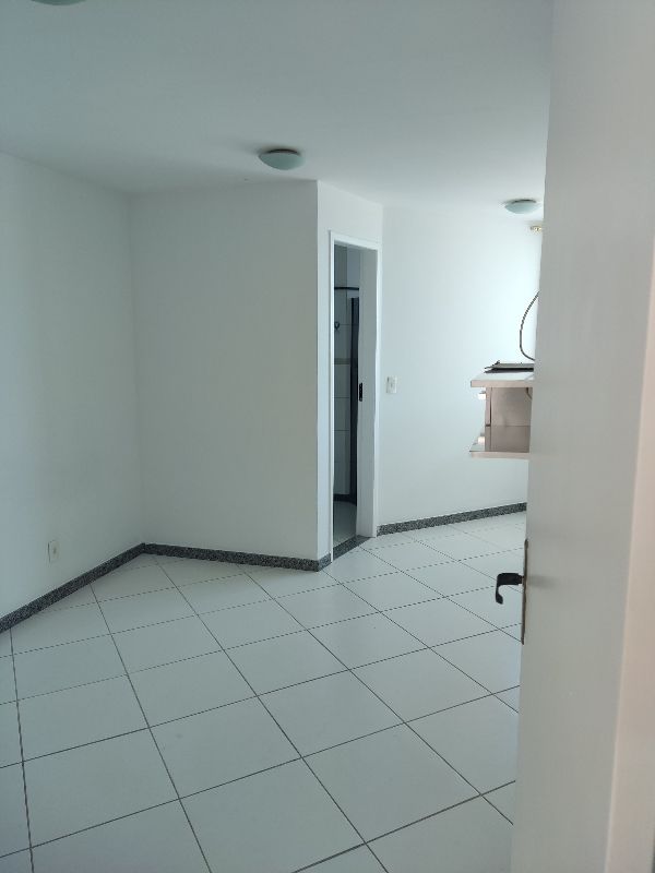 Apartamento à venda com 3 quartos, 98m² - Foto 9