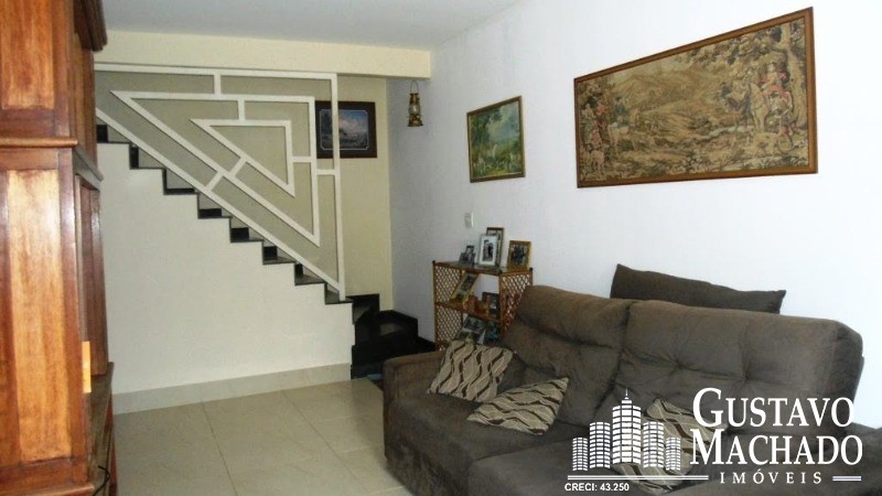 Casa à venda com 3 quartos, 200m² - Foto 3