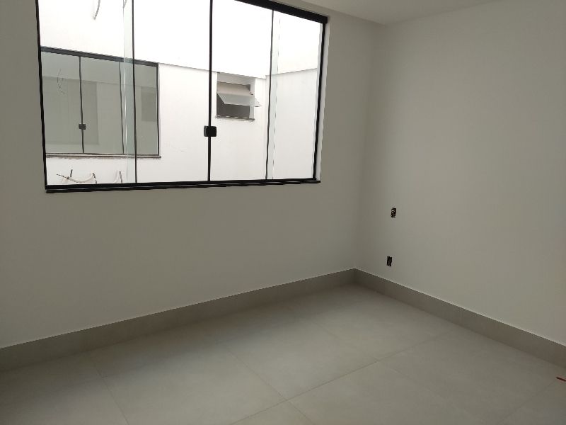 Apartamento à venda com 3 quartos, 94m² - Foto 9