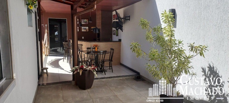 Casa à venda com 3 quartos, 170m² - Foto 8