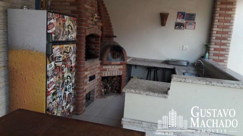 Casa à venda com 3 quartos, 197m² - Foto 19