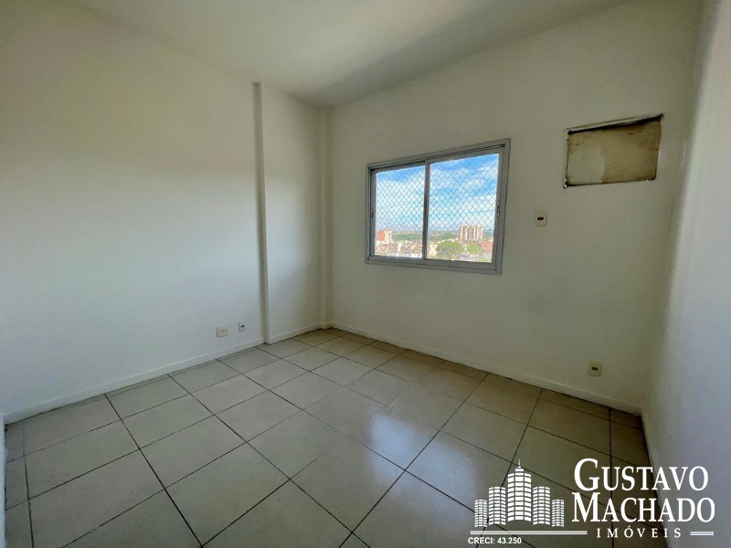 Apartamento à venda com 3 quartos, 118m² - Foto 3