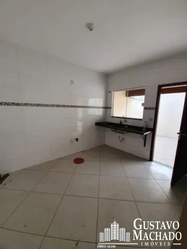 Casa à venda com 2 quartos, 101m² - Foto 7