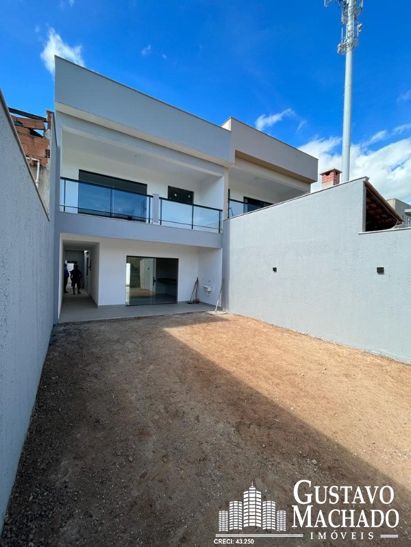 Casa à venda com 3 quartos, 185m² - Foto 4