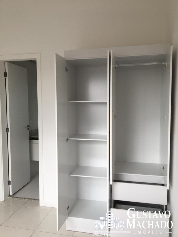 Apartamento à venda com 3 quartos, 118m² - Foto 6