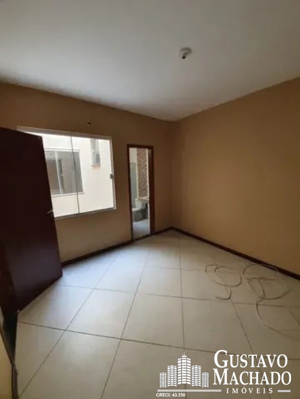 Casa à venda com 2 quartos, 101m² - Foto 3